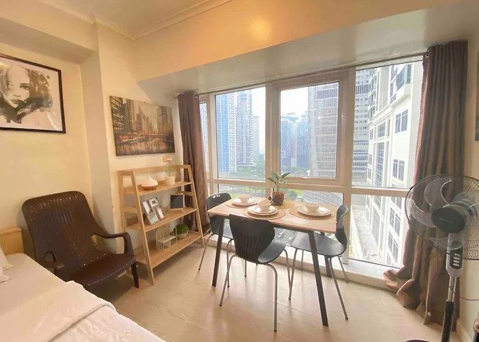 South Of Market Private Residences Nr Sm Aura Bgc شقة *