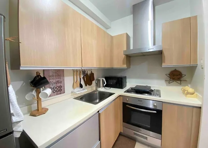South Of Market Private Residences Nr Sm Aura Bgc * مانيلا