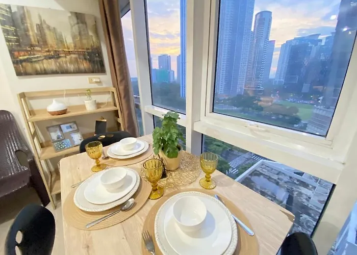 South Of Market Private Residences Nr Sm Aura Bgc مانيلا